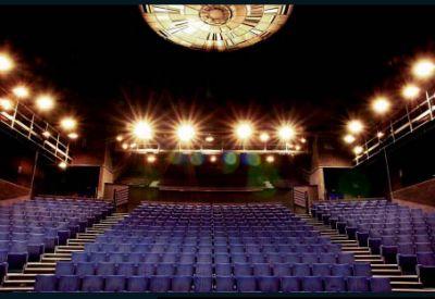 Théâtre de la Croix Rousse 1