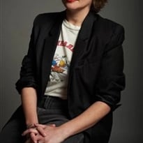 Lucie Carbonne dans Un nouveau spectacle qui part en prod