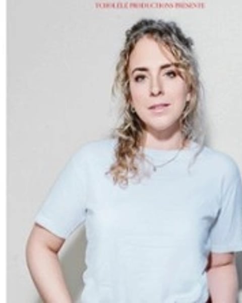 Julie Conti en Rodage