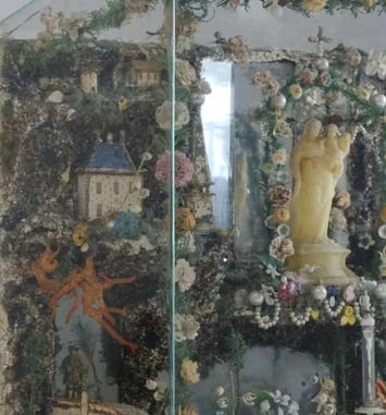 Sacrées Boîtes