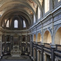 Entrez dans la Chapelle de la Trinité
