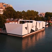 À la découverte du premier théâtre flottant