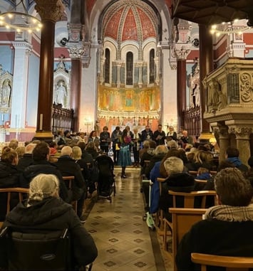 Chorale dans l'église de Couzon au Mont d'Or
