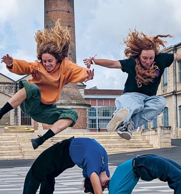 Hyperboles - Compagnie SCOM et Coline Garcia