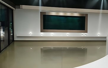 Tableau vert émeraude de 4m de long signé Guillaume Bottazzi