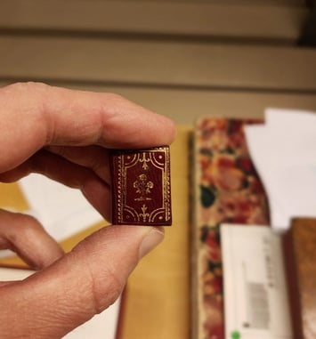 Singularité dans les collections anciennes