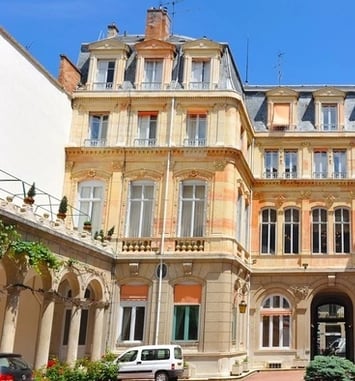 Visite de l'hôtel du Gouverneur militaire de Lyon