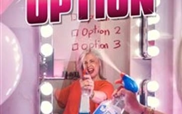 Amélie Adam dans Je ne suis pas une option