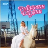 Philippine Delaire dans Fifille à papa