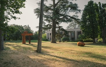 Découverte de l'œuvre mémorielle de Roland Cognet, sculpteur