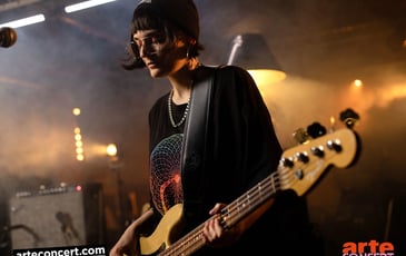 Laura Cahen + Caiman