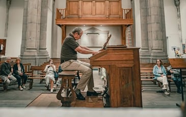 Découvrez l'Église Saint-Pierre accompagné d'un organiste