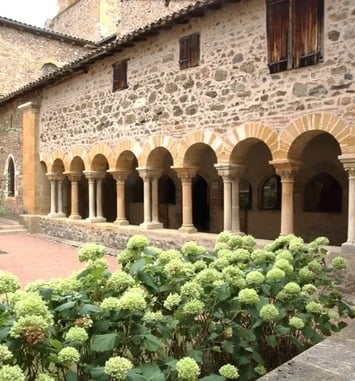 Musée du Prieuré, Plus de 1000 ans d'histoire