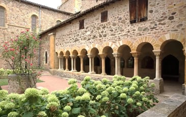 Musée du Prieuré, Plus de 1000 ans d'histoire