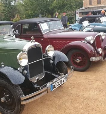 Rassemblement d'automobiles d'avant 1960