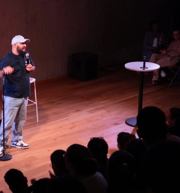 Stand-up