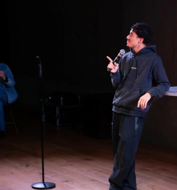 Stand-up