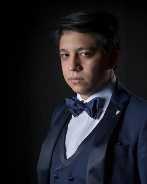 Iván Ayón Rivas - Michele D’Elia