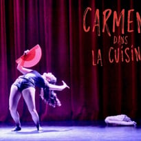 Carmen dans la cuisine