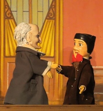 Guignol et les papillotes de Noël