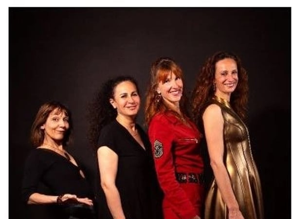 Les Voluptueuses Chansons savoureuses et coquines