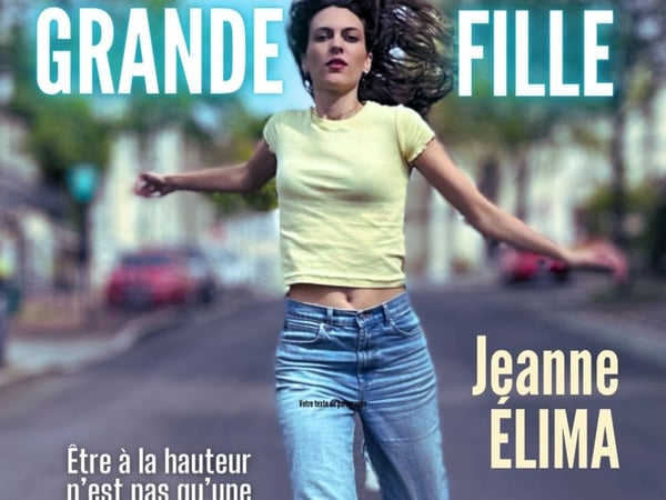Jeanne Elima dans Grande Fille