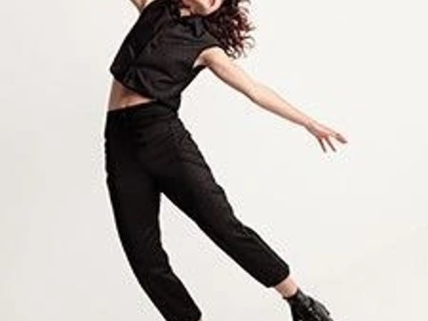 Eva Rami dans Va aimer !